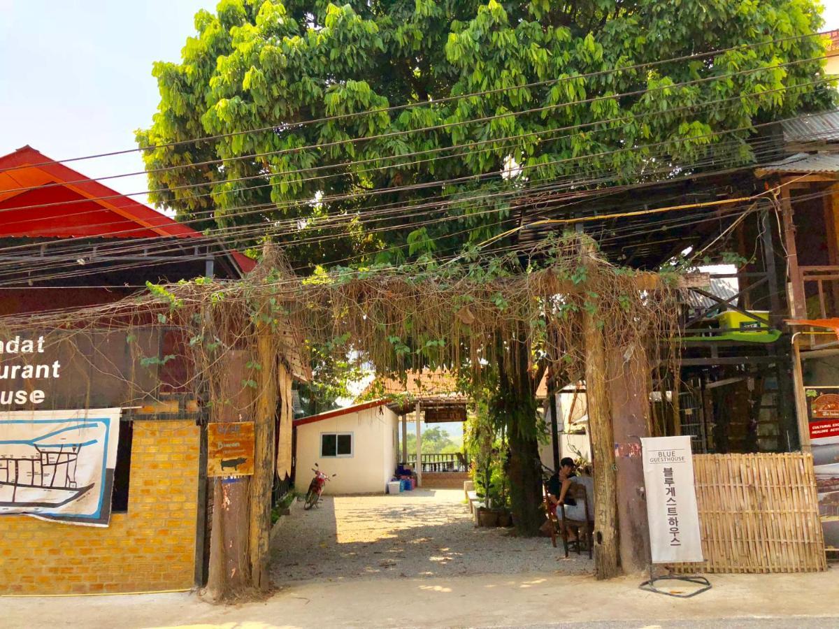 Blue Guesthouse Vang Vieng Exterior foto